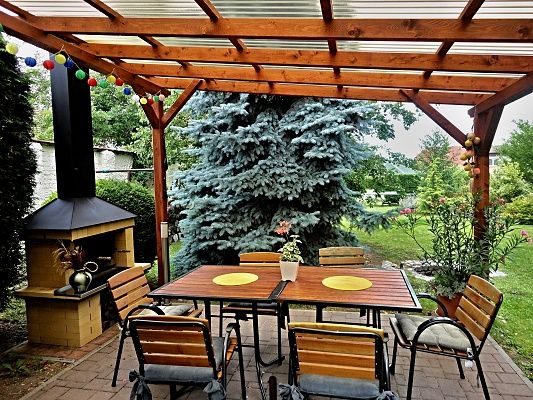 Pergola s krbem