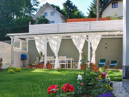 Zahradn&iacute; pergola